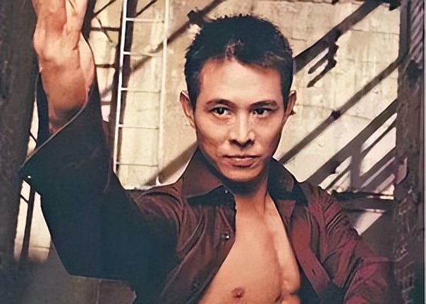 Jet Li Signed Jet Li: Jackie Chan's privacy was revealed in public, implying that one ...