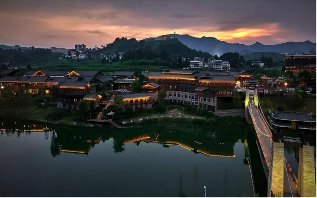 Danzhai Wanda Town Is "depending On Mountains And Rivers", And The ...