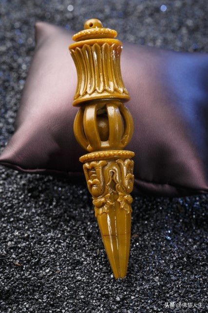 The Eighteen Arhats' Dharma Instruments: Supreme Treasures Containing ...
