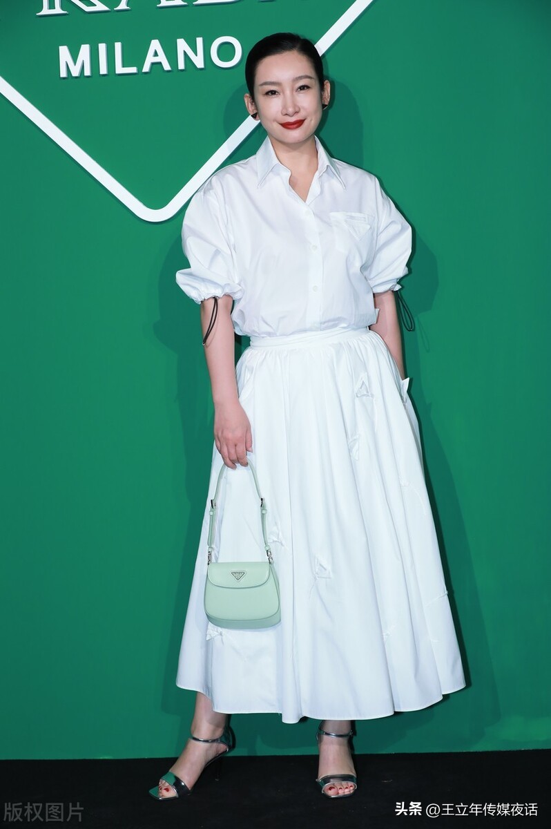 Qin Hailu Beijing International Film Festival Red Carpet Literary Style iNEWS