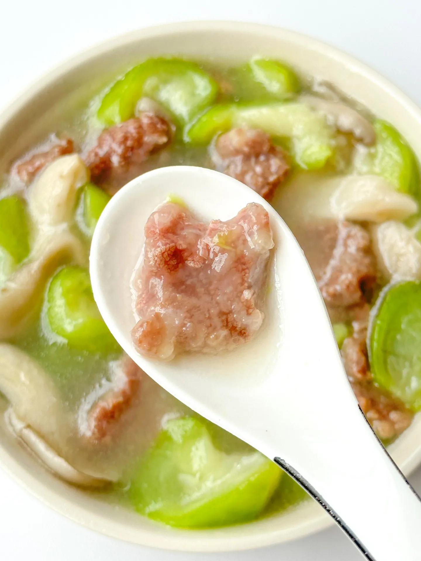 This soup is fresh and nutritious ️Supplementing iron and calcium is