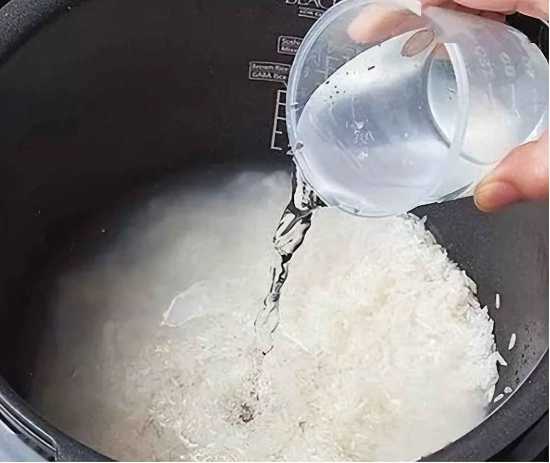 Does using a rice cooker cause cancer?It is not to use a