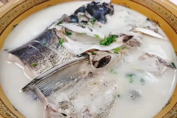 There are many kinds of Jinan specialties to eat fish, all of them are ...
