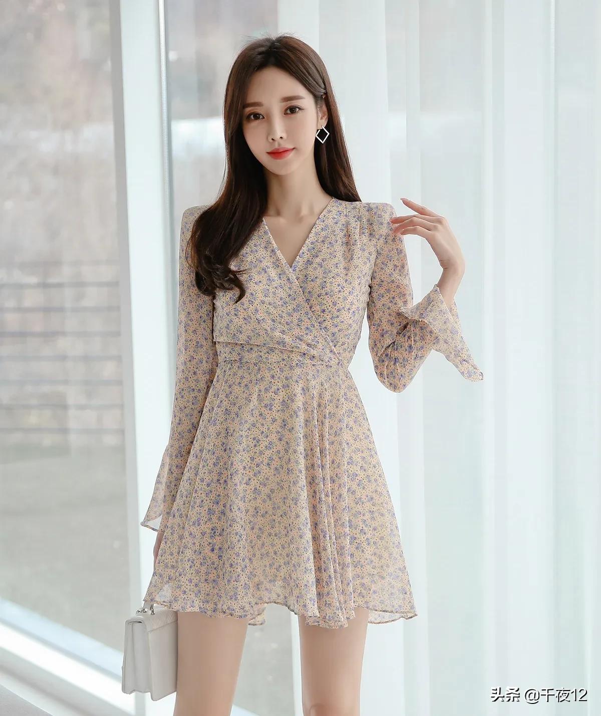Sun Yunzhu, the Korean goddess, wears a delicate floral dress - iNEWS