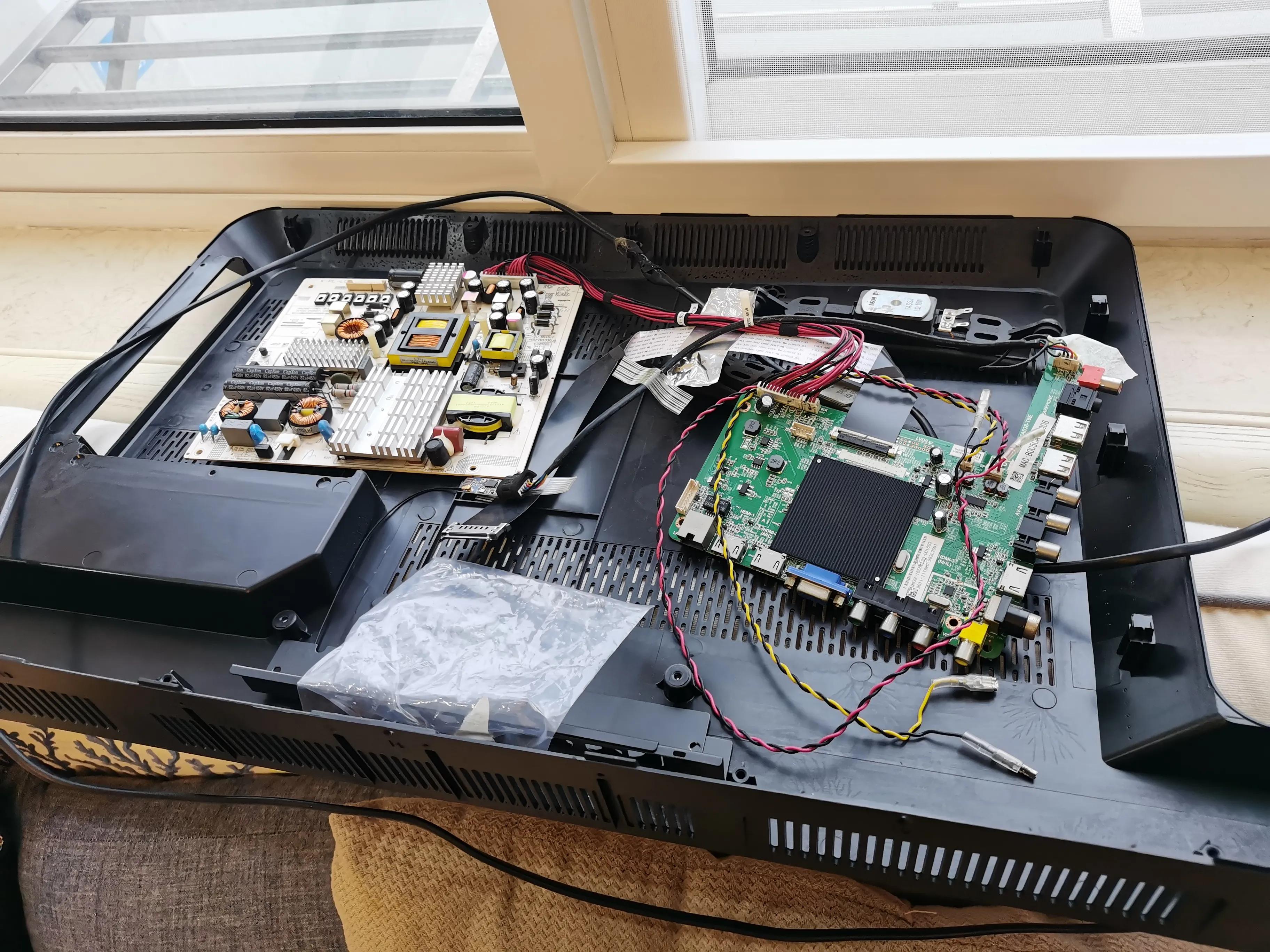 Disassembled Tv Decoder Nothing to do, dismantle the TV at home and play - iNEWS