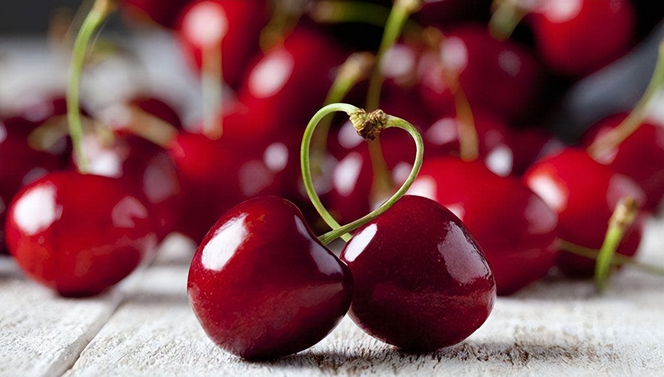 Can people with diabetes eat cherries? It is said that cherry pits can