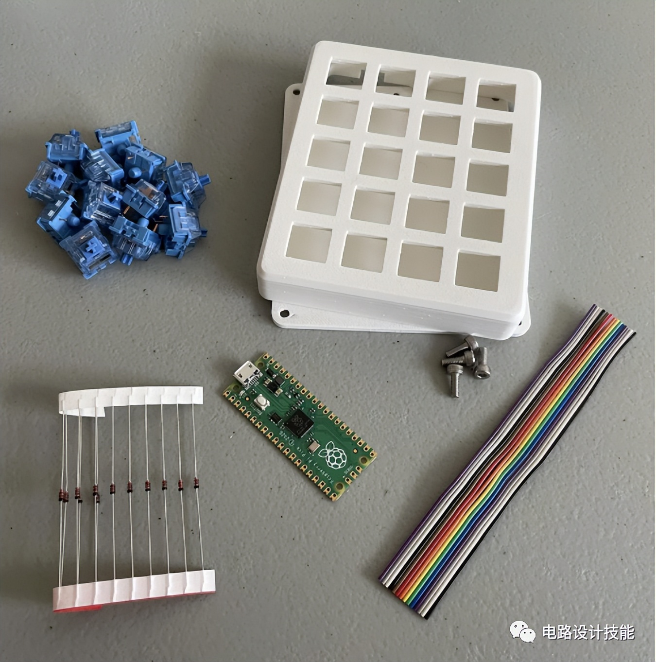 Numeric keypad based on Raspberry Pi Pico iNEWS