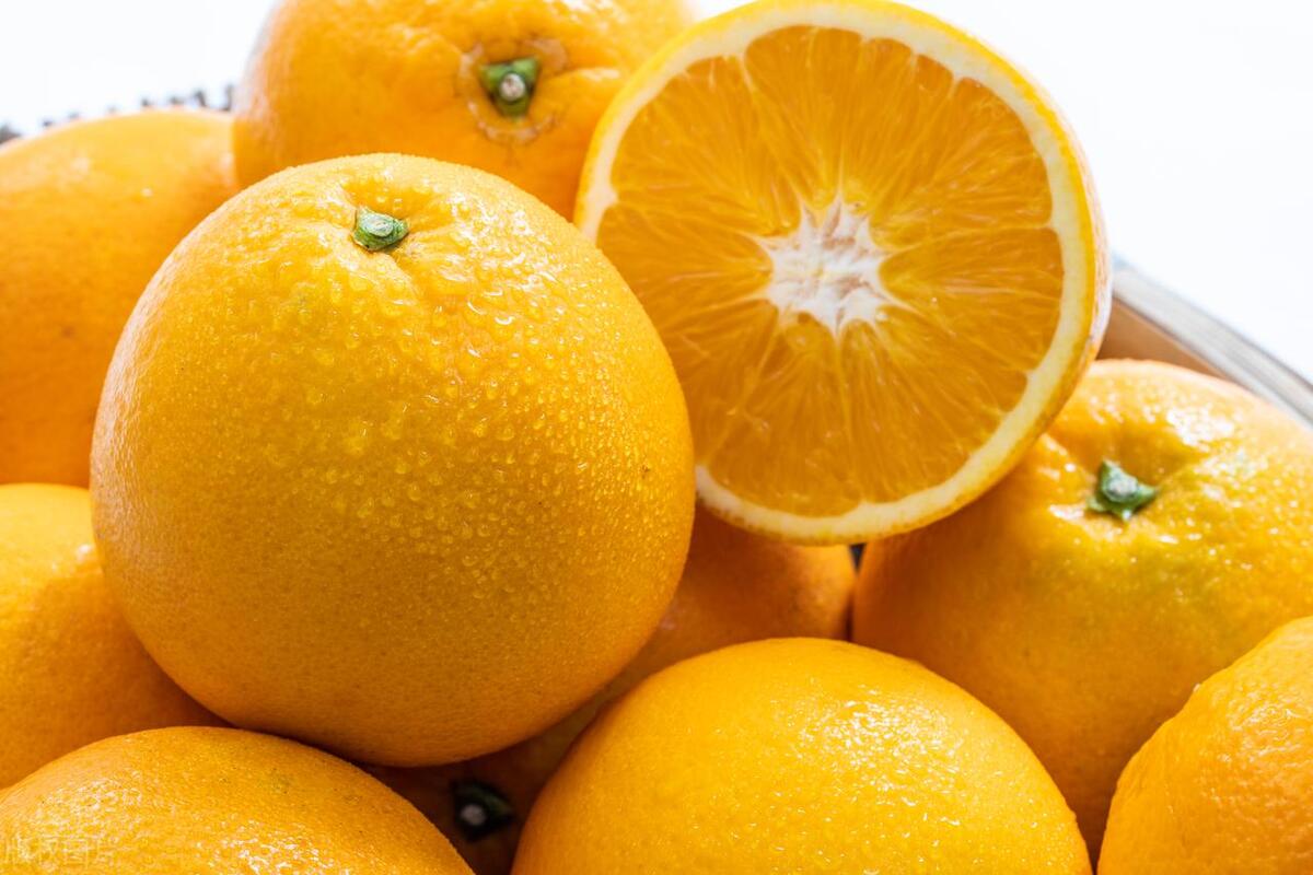 What is the difference between oranges, oranges and oranges? iNEWS