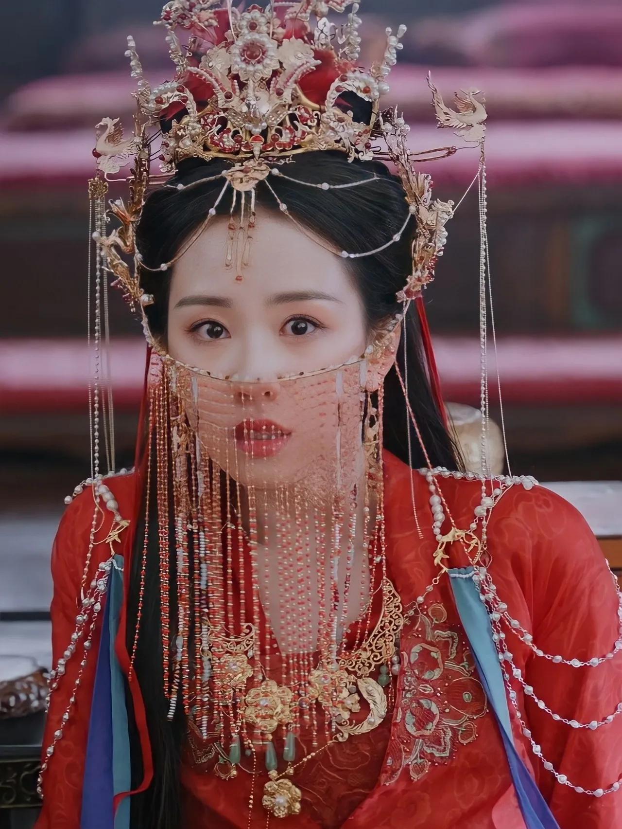 Chen Duling's characters in "Till The End Of The Moon" are vicious but