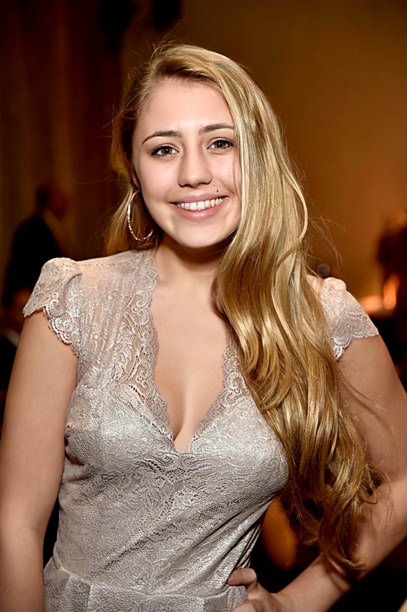 Lia Marie Johnson - Lia Marie Johnson - iMedia