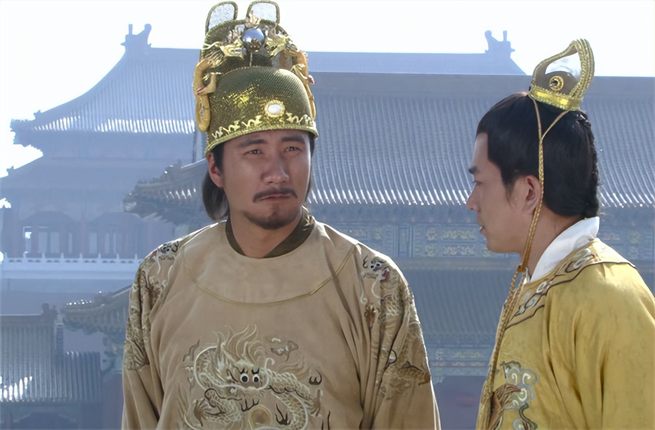 Zhu Yunqi cut down the feudal clan and lost the throne. If Zhu Biao ...