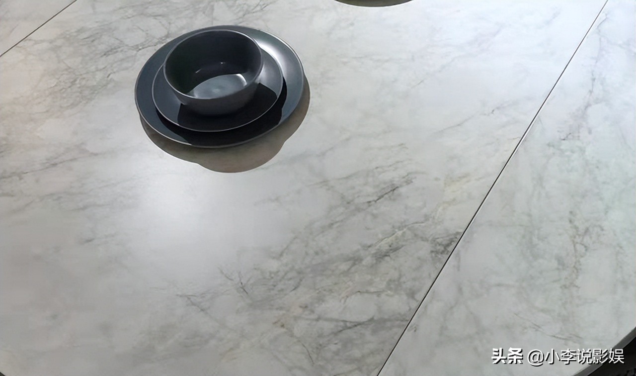 How much does it cost to buy furniture?Fan submissions tell the real