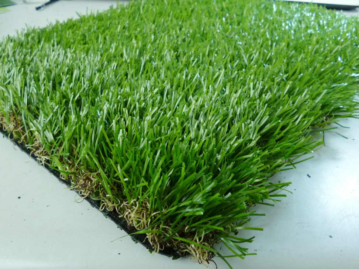 How much is a square of artificial turf - iNEWS