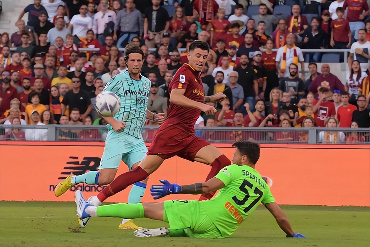 Shot 21-4!Roma lost, all 4 power forwards were misfired, and Mourinho ...