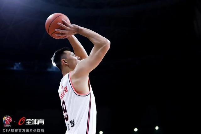 18 years old!With a height of 2.26 meters, Du Feng selected the Alian ...