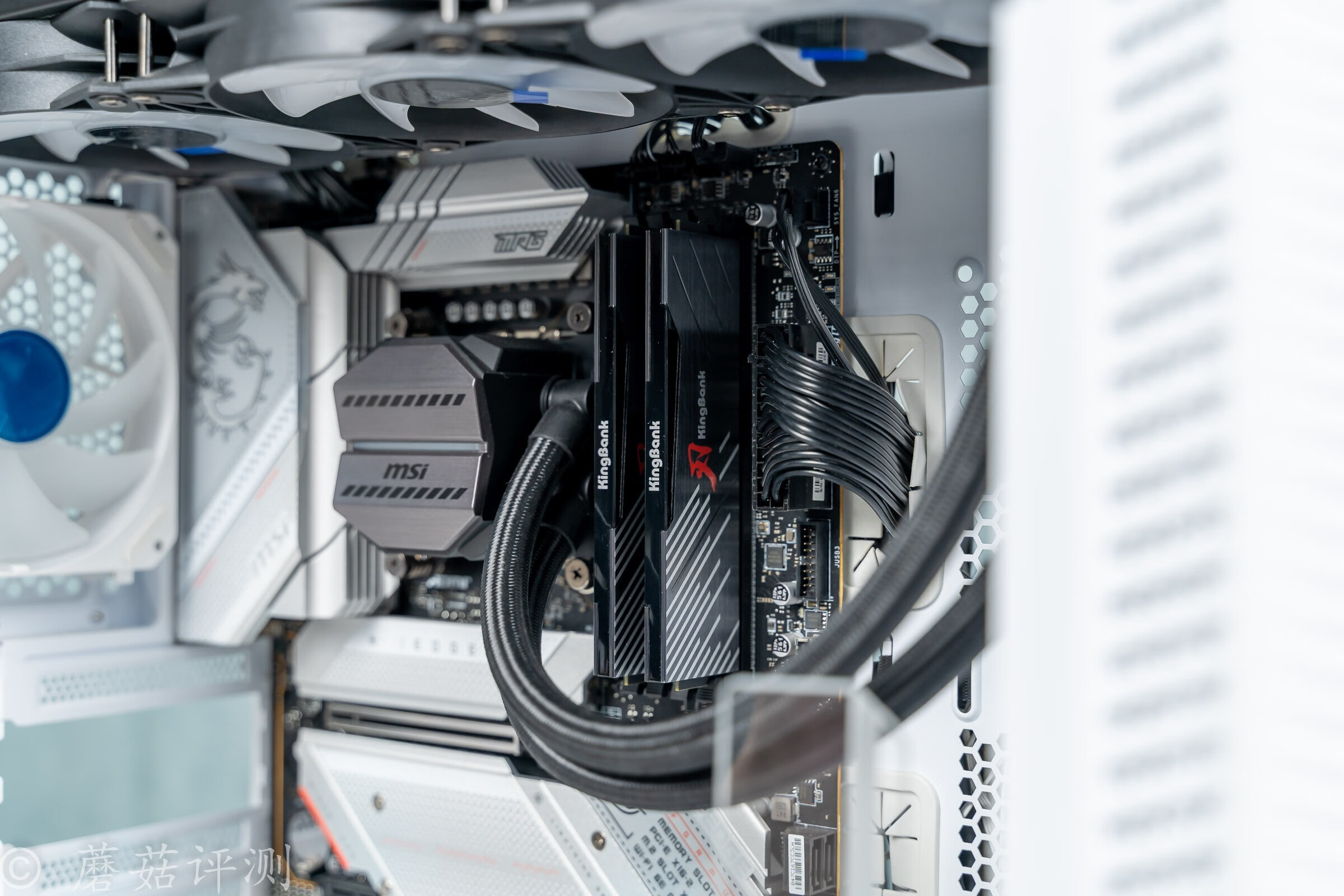 MSI Blade D5 motherboard with new BIOS, memory stable 6800MHz, Jinbaida ...