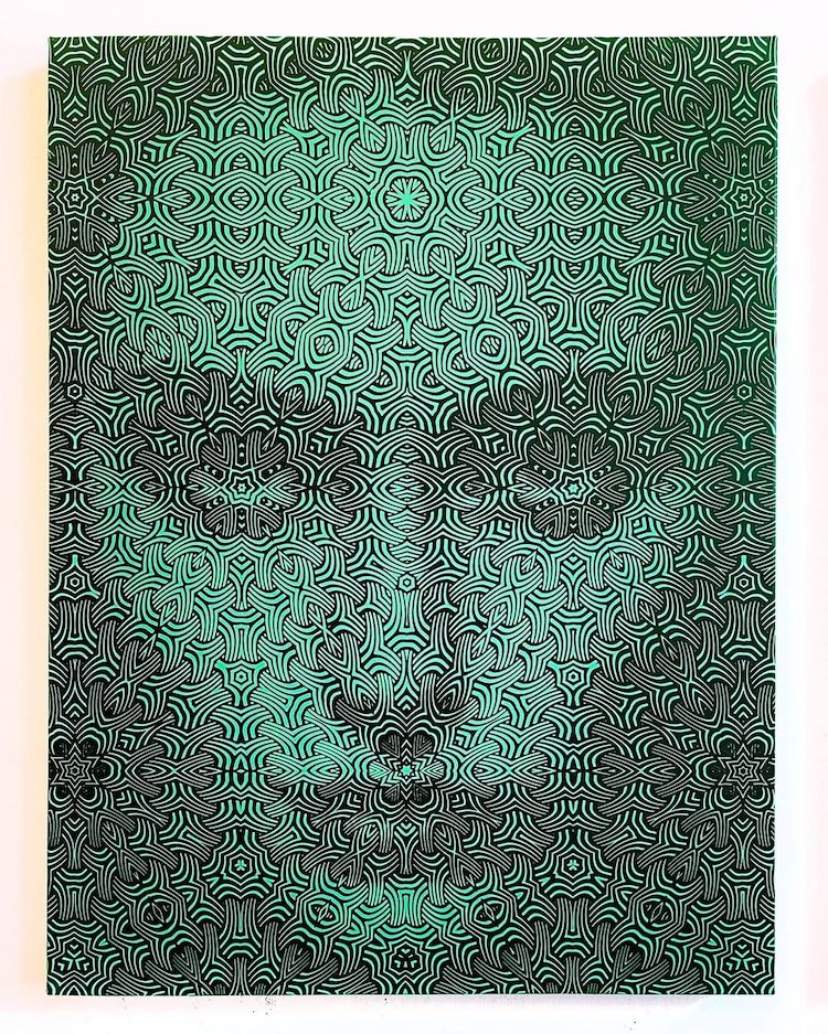 Intricate patterns subtly change into abstract-style portraits of ...