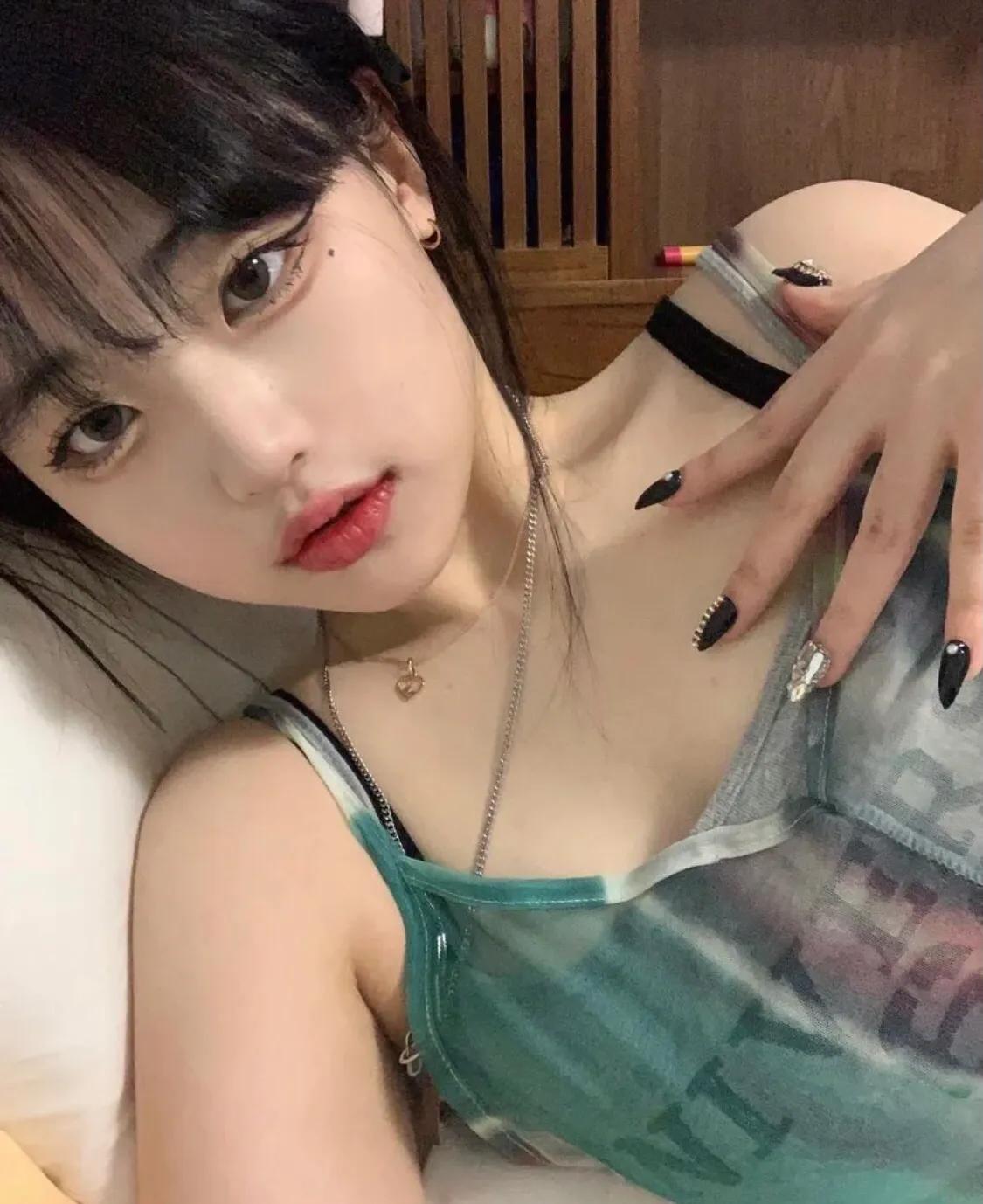 South Korea's stupid goddess: Zhang Naying - iNEWS