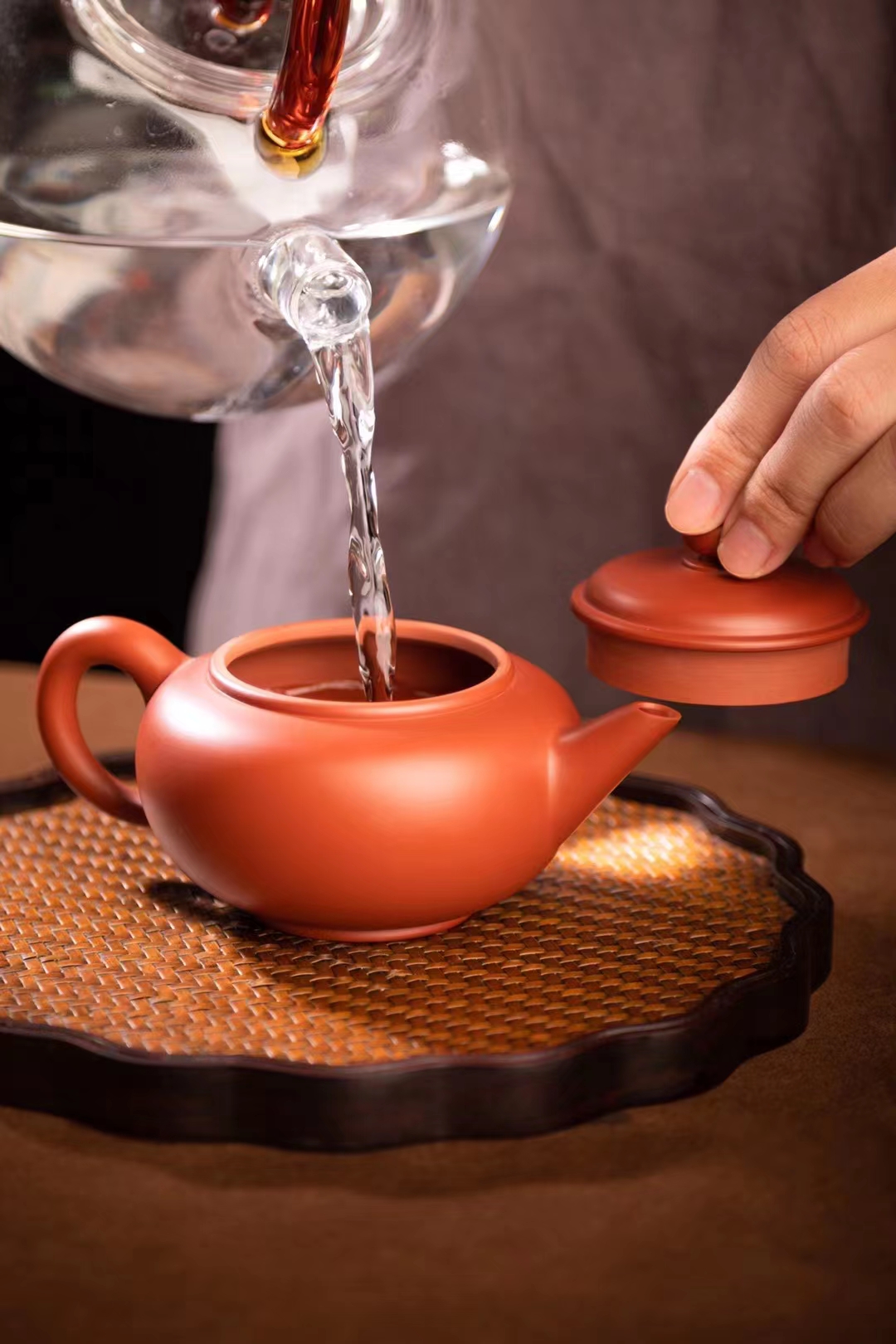 Why is my Zisha pot "drooling"? iMedia