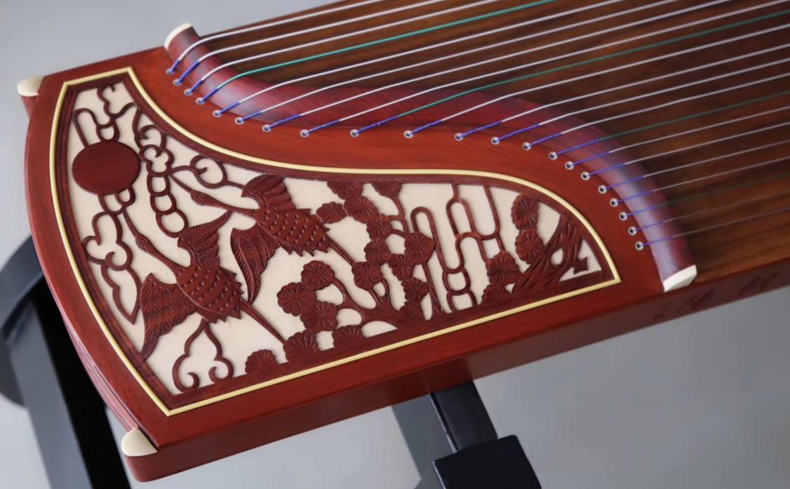 How many strings does a guzheng have? iNEWS