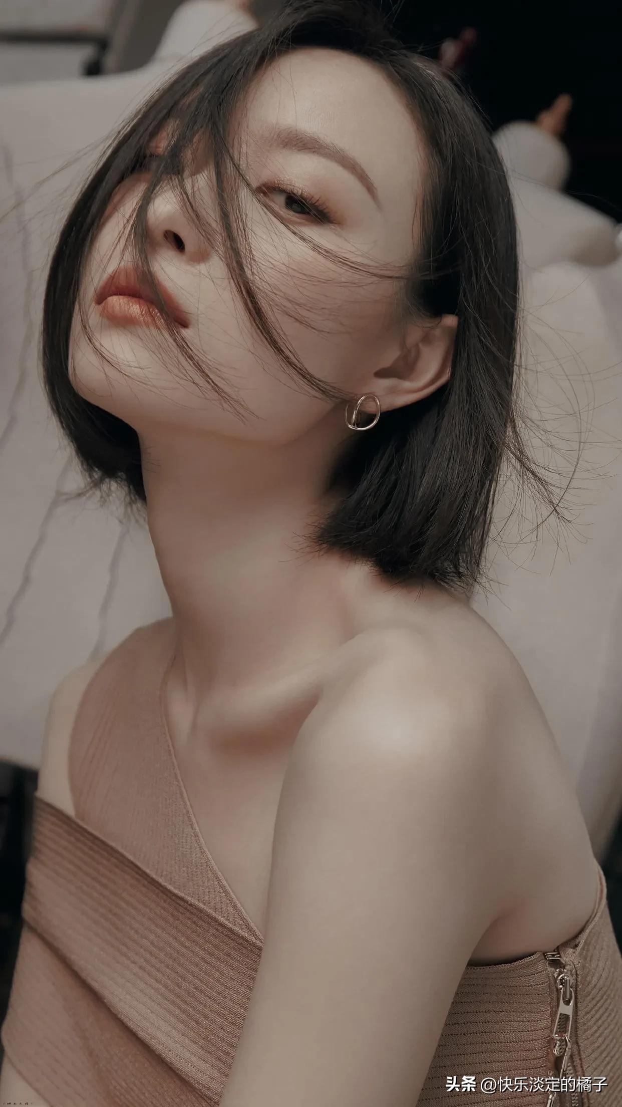 Sexy goddess Ni Ni beautiful photo sharing - iNEWS