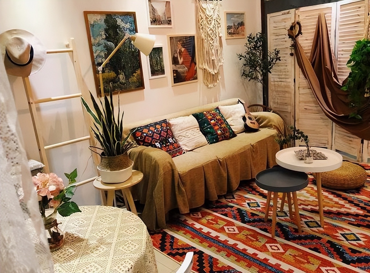 What does bohemian style look like in decoration? How do you like it