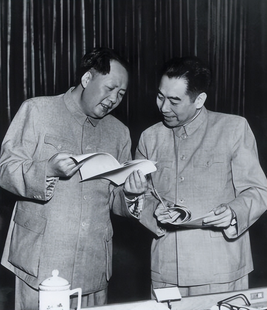 Before Mao Zedong was alive, he told Tang Wensheng and Wang Hairong ...