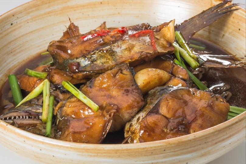 Spanish mackerel is delicious and has a strong smell. The master