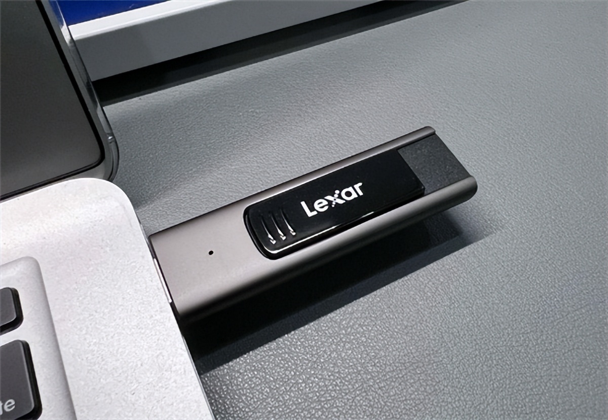 How to improve work efficiency? Lexar M900 USB flash drive can not be