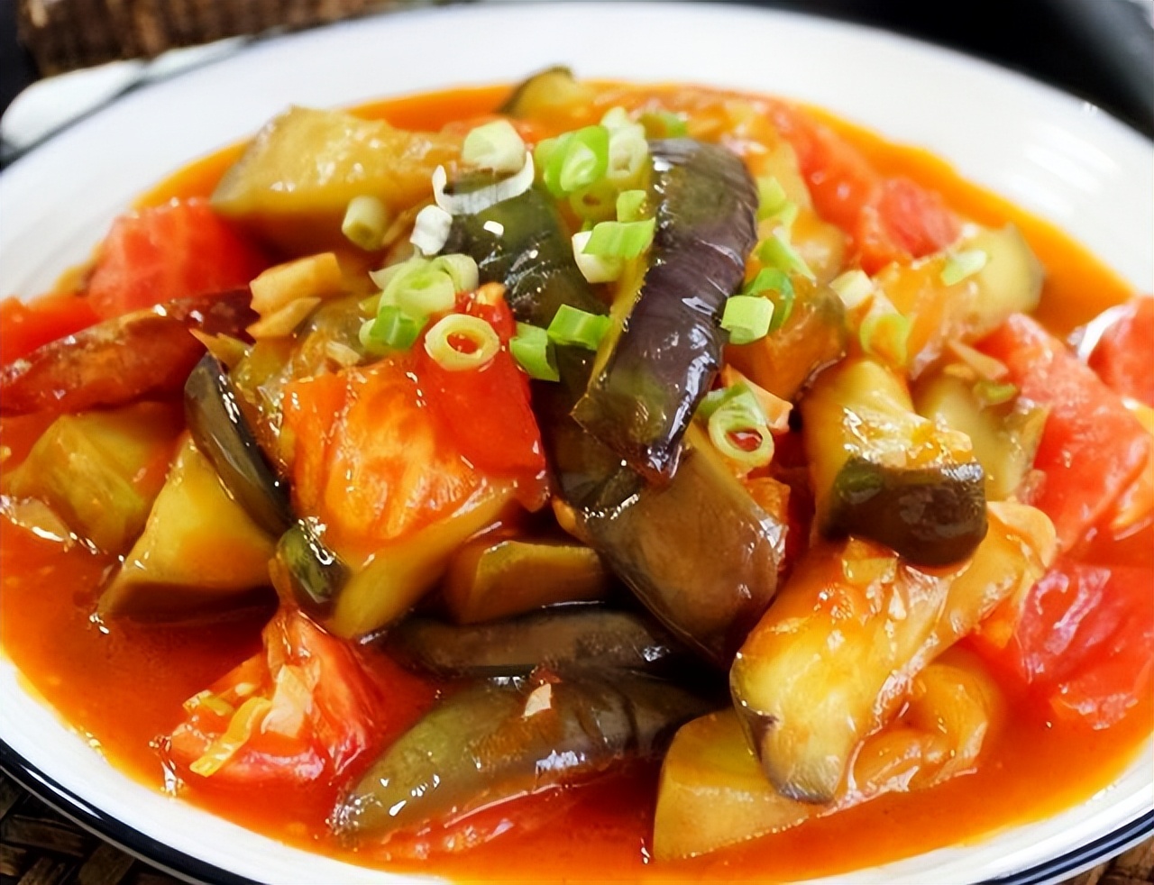 Eat with the season, this dish is more nutritious than meat! A simple