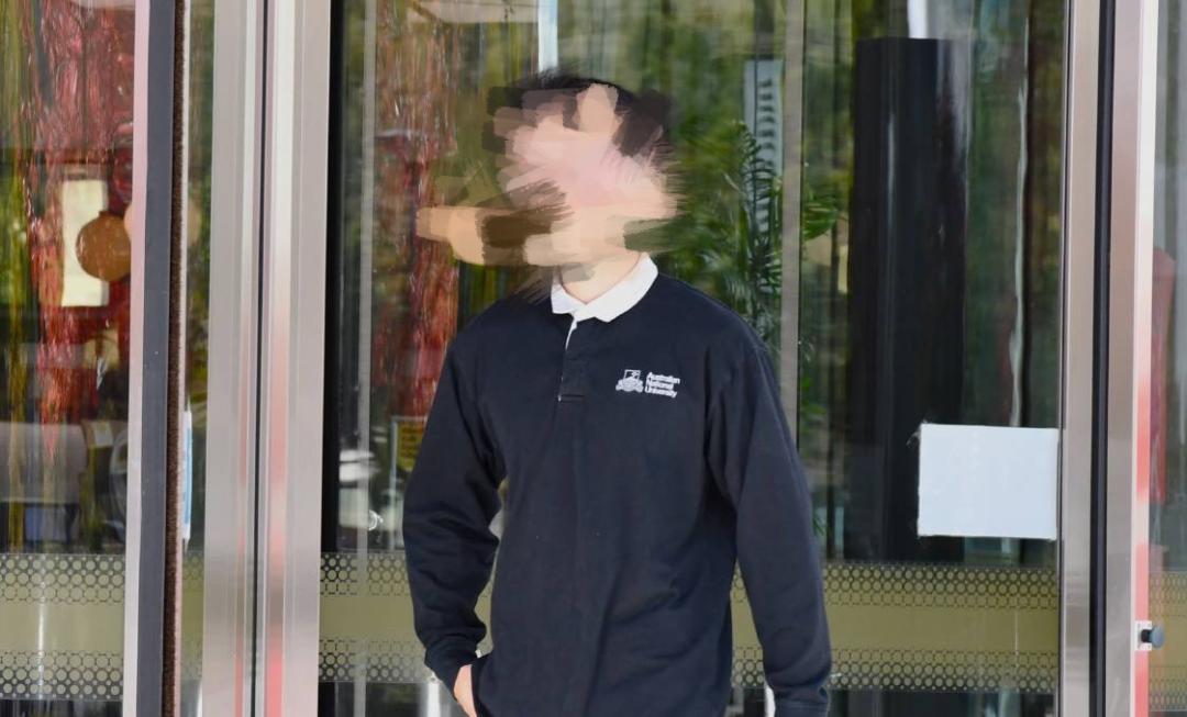 A Chinese international student's cross-border cheating was revealed ...