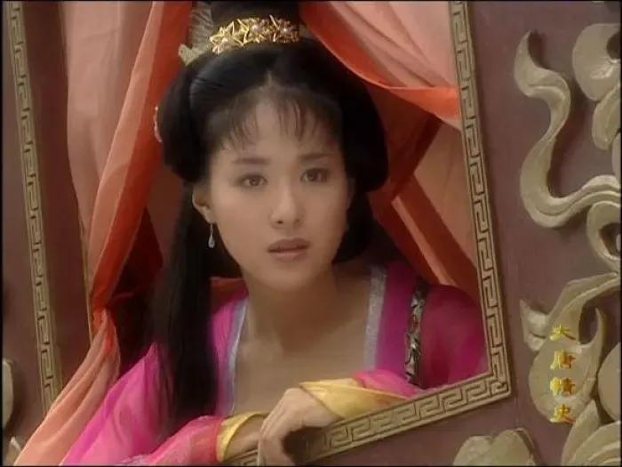Tang Dynasty Love History: Charming bones and heaven have their own ...