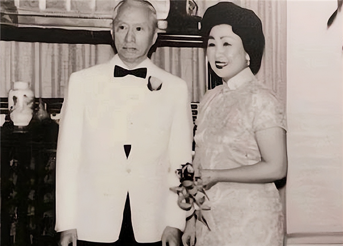 Bell Yan Fudan School Belle Yan Youyun: 112-year-old insists on makeup, loves ...