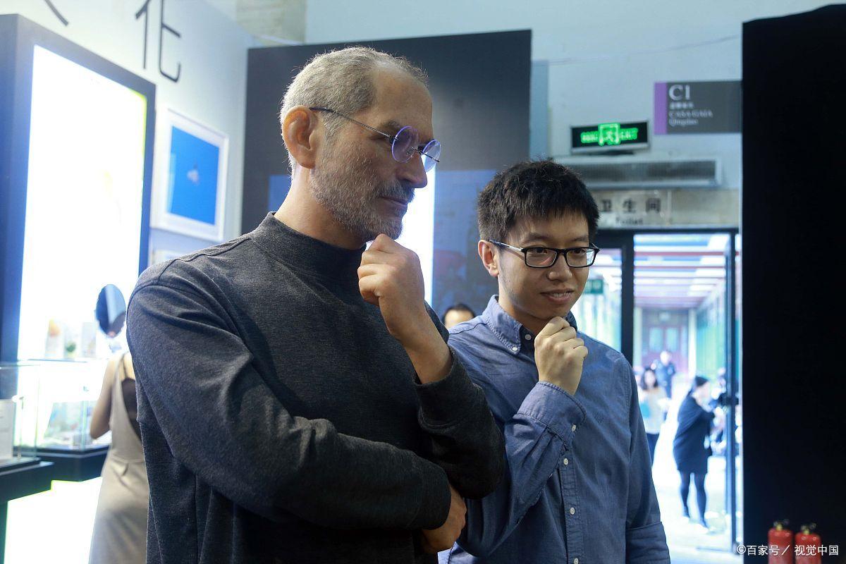 "Bastard Genius" Steve Jobs' successful counterattack returning to