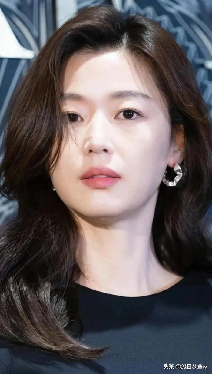 Korean stars really have no money, Jun Jihyun spent 13 billion won to