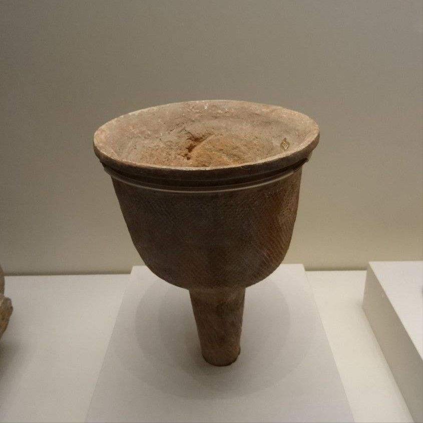 What material is the crucible made of? Why can't the hightemperature