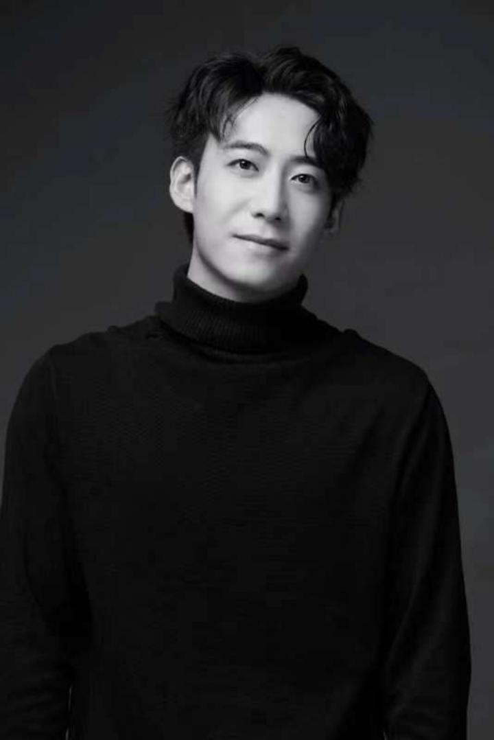 Actor Zhou Hang crossborder as the producer of the new drama iMedia