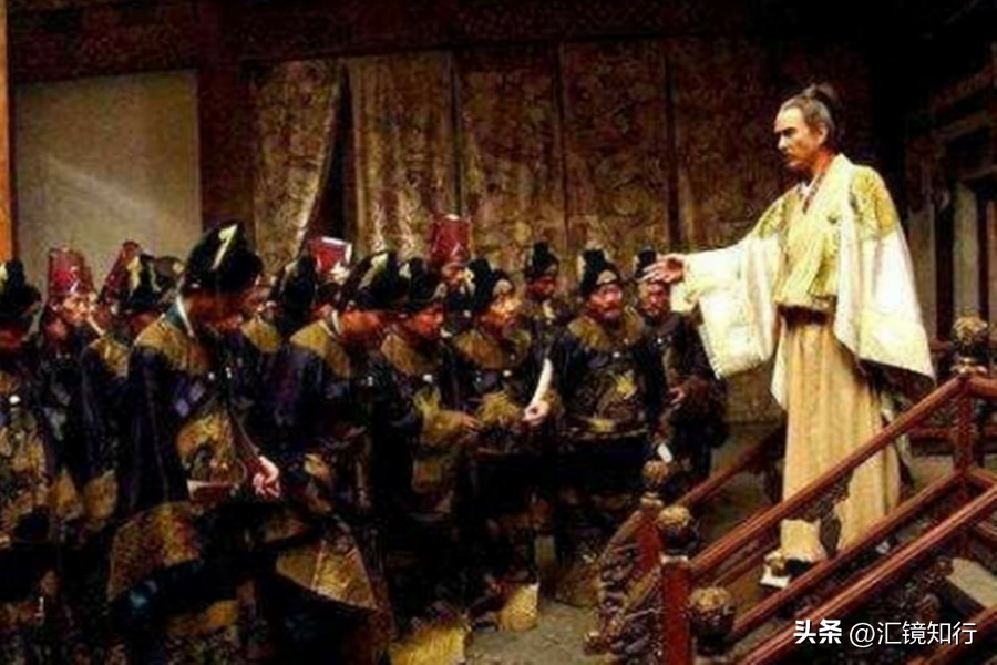 Why does the emperor always like to rely on eunuchs to control civil ...