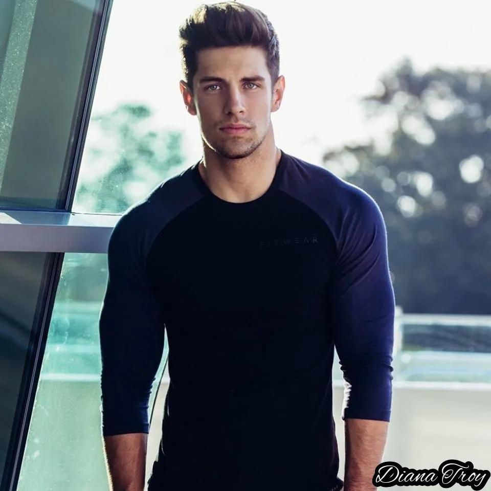 Australian male model fitness enthusiast Ryan Greasley - iNEWS