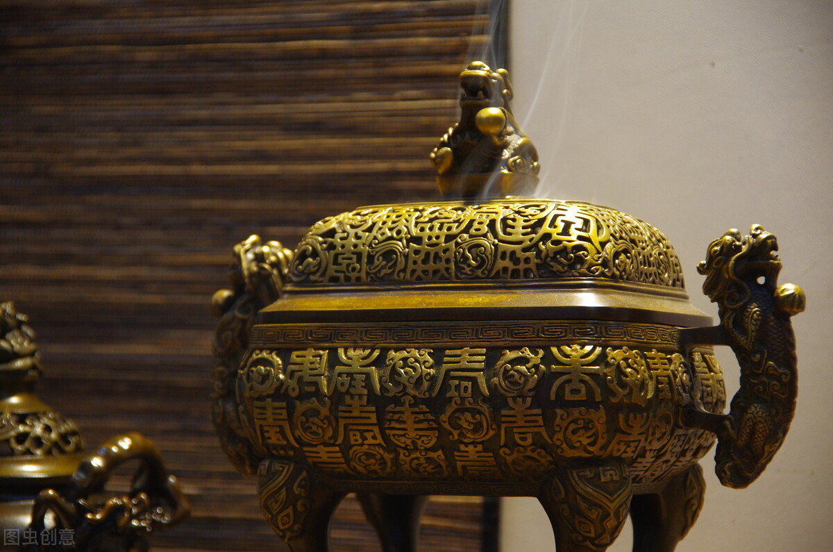 Do you know the different meanings of different shapes of incense burners? iNEWS
