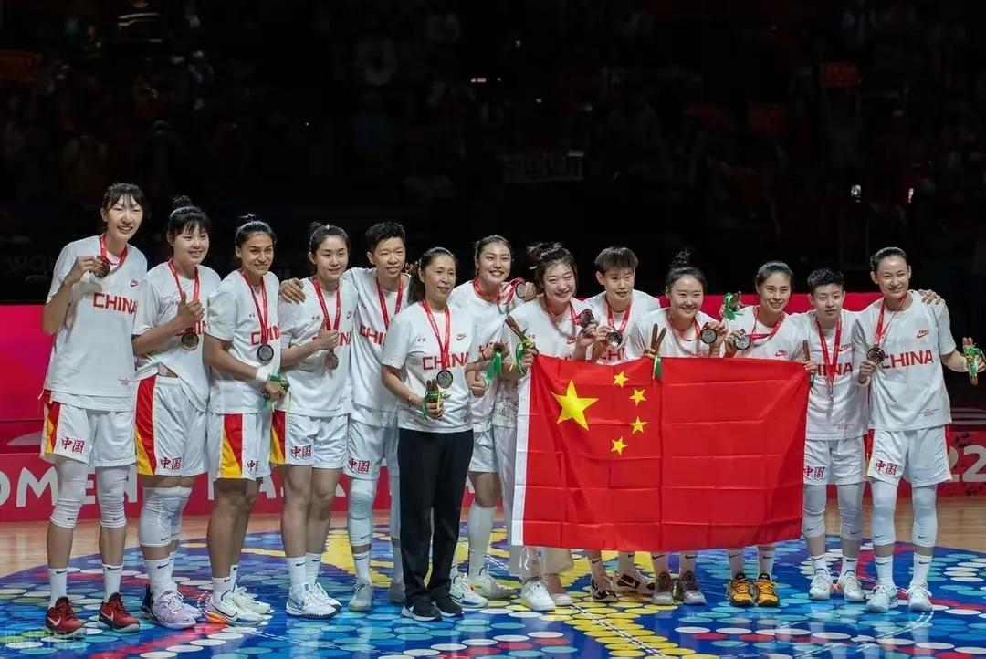 Yang Liwei was cut by the WNBA for a reason, the women's basketball ...