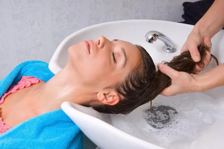 Women wash their hair during menstruation, which is unhealthy and