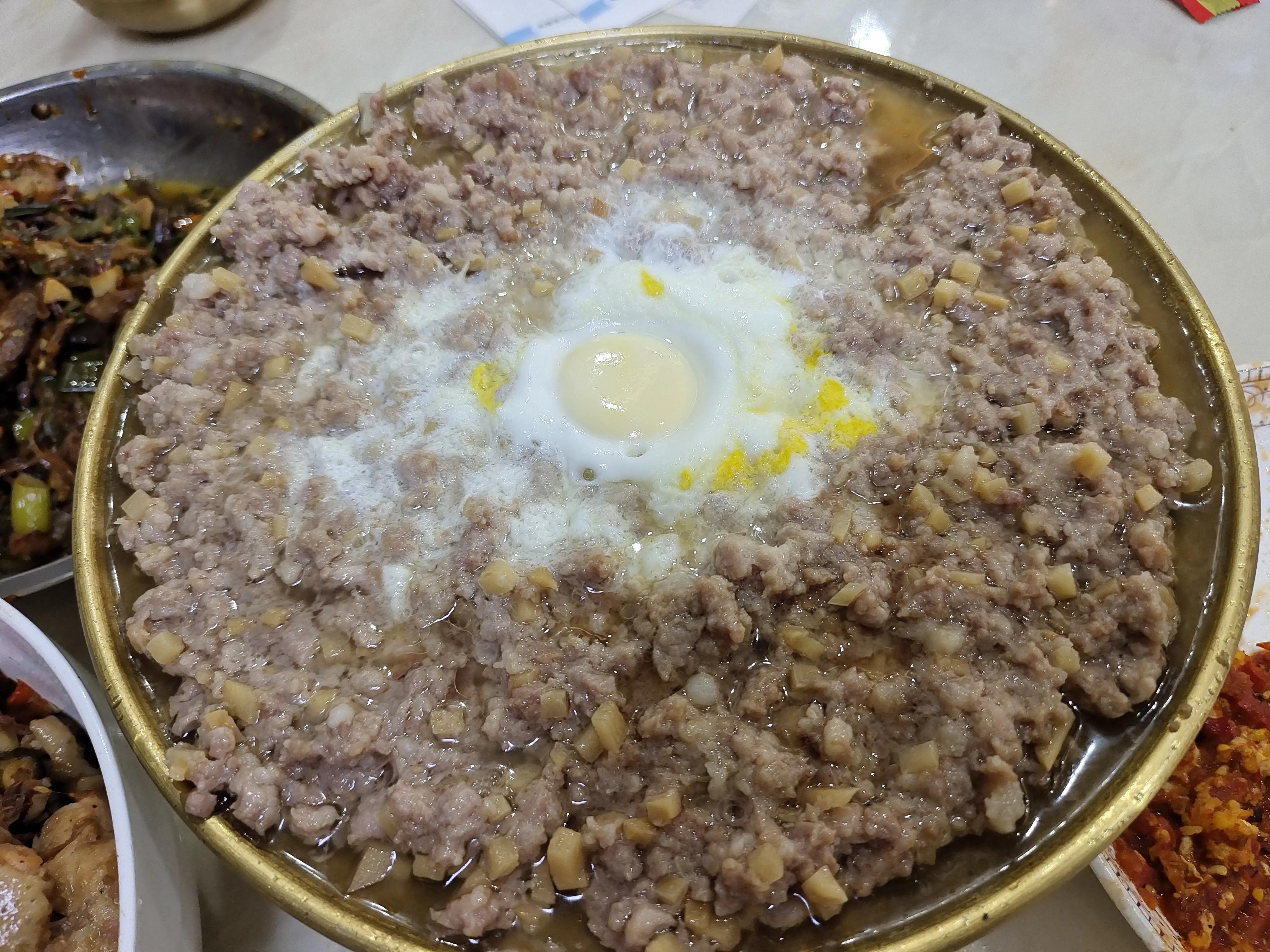 Steamed Meatloaf with Head Vegetable iNEWS