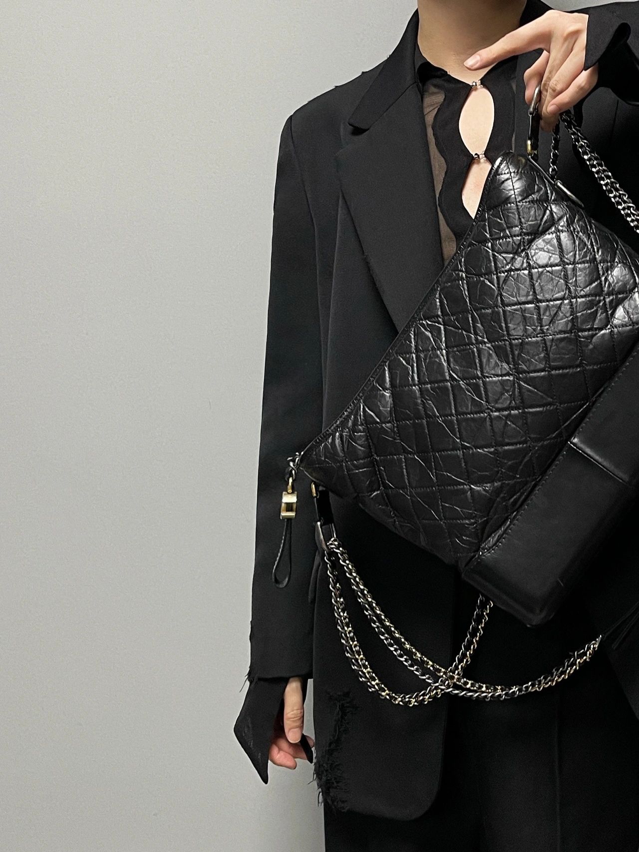 chanel wandering bag