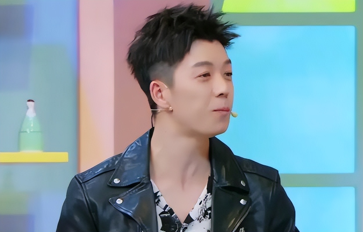 Wang Lixin released a new song and was accused of "destroying marriage ...
