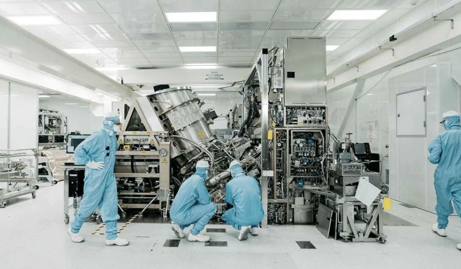 After shipping 78 lithography machines to Chinese companies, ASML wants ...