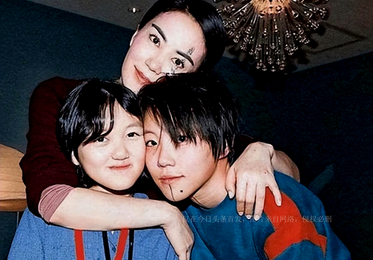 Ly Yan Faye Wong's daughter Li Yan's cleft lip surgery was successful and the ...