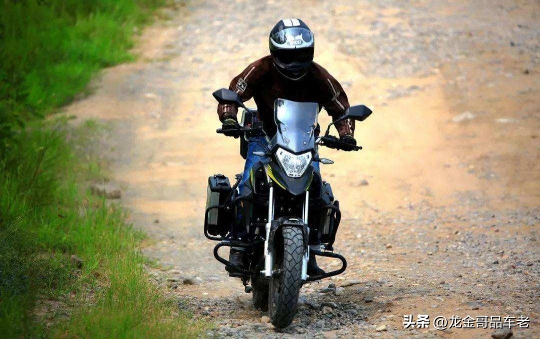 I want to buy an entry-level rally car, and I am torn between choosing ...