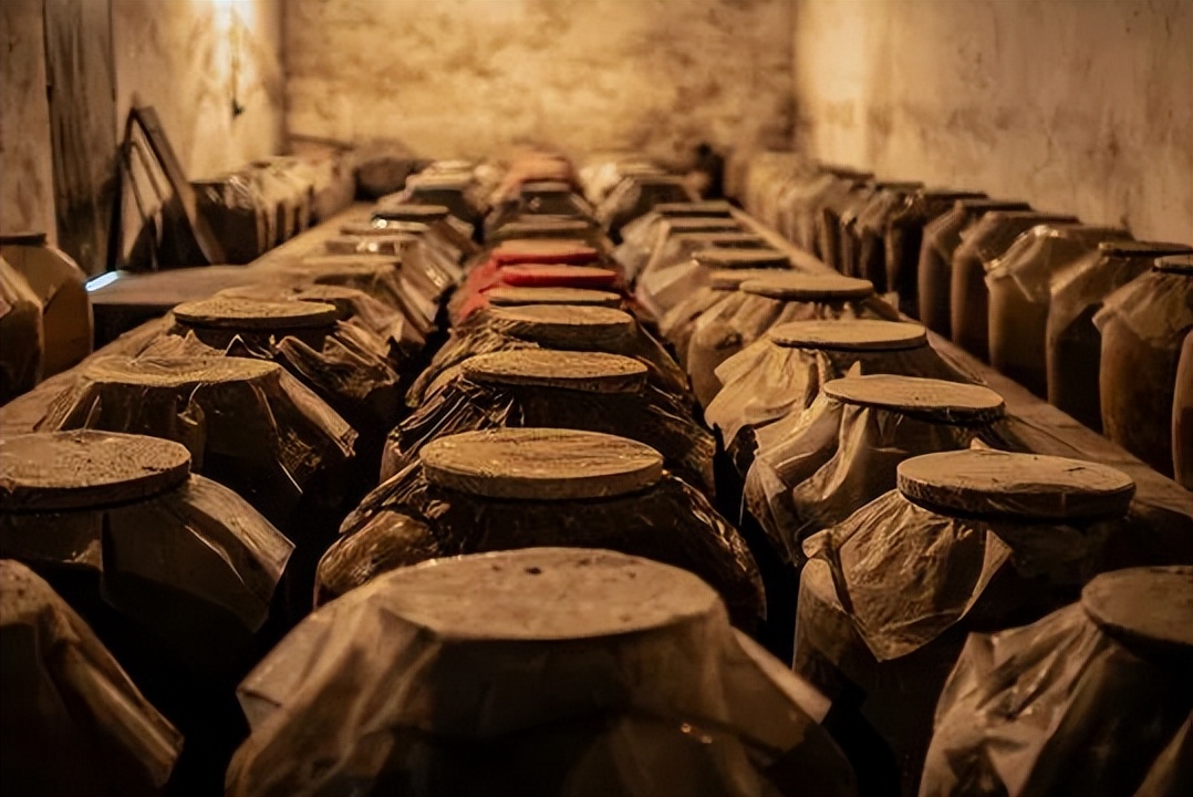 Why does Maotai wine need to be stored for at least 3 years iNEWS