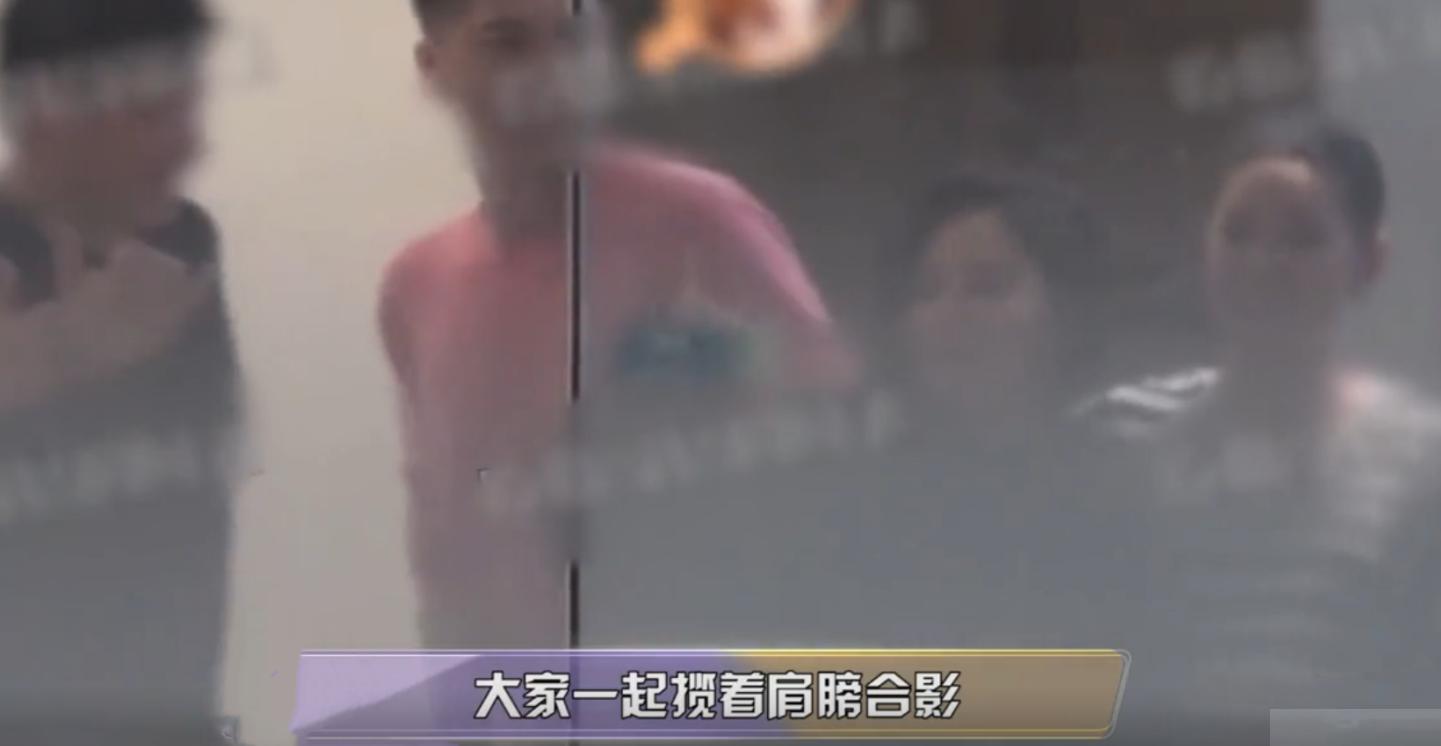 Li Xiaomeng had a gathering with friends on the eve of childbirth ...